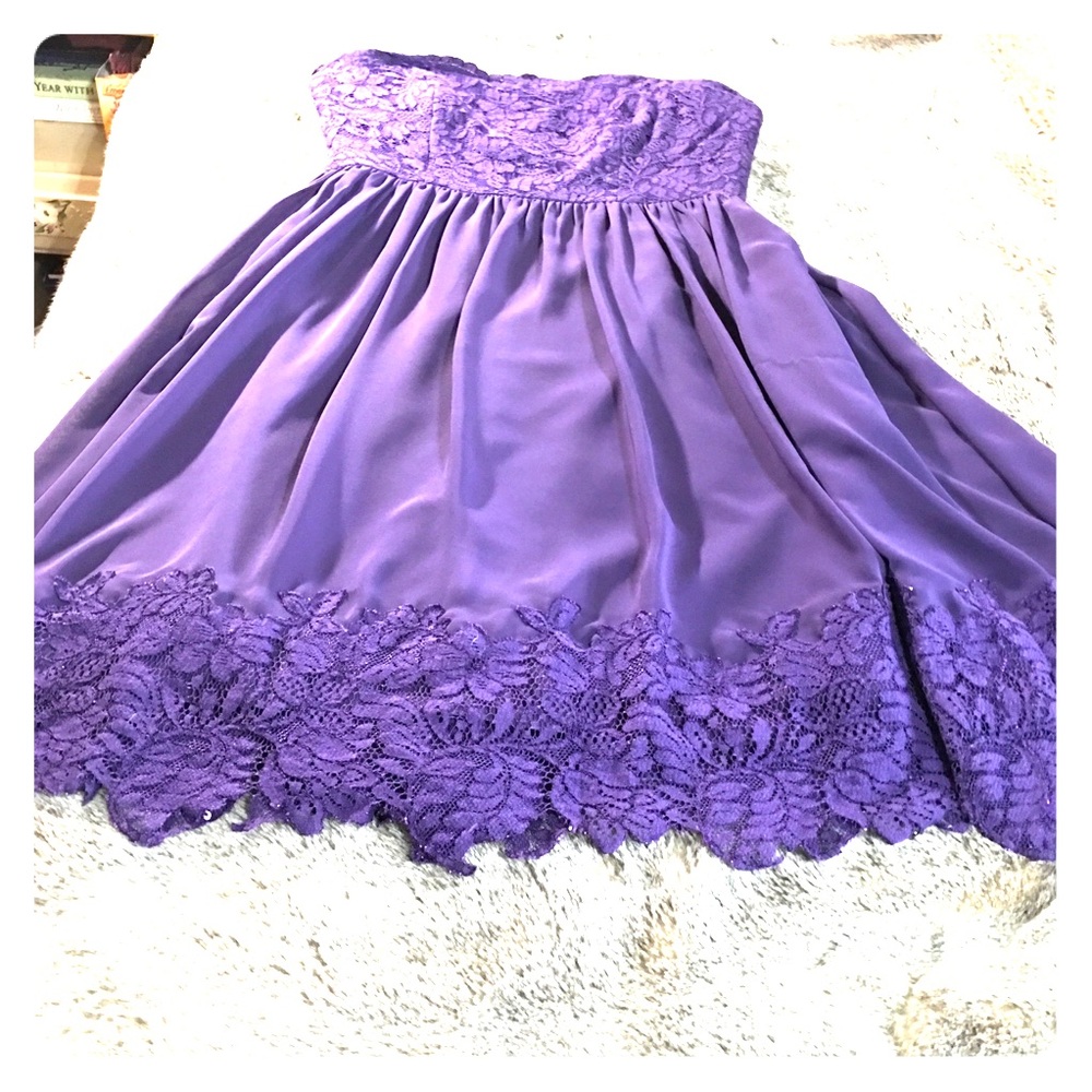 Beautiful purple formal strapless dress
